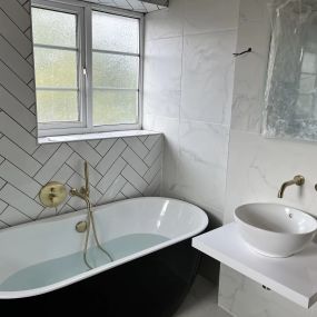 Bild von MH Gas & Bathrooms Ltd