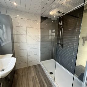 Bild von MH Gas & Bathrooms Ltd