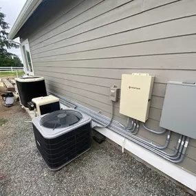 Bild von McCarthy Electric and Technologies