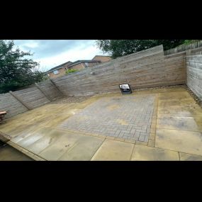 Bild von L A Groundworks & Landscaping