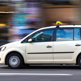 Bild von Hallo Taxi Taxifuhrunternehmen