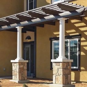 Alumawood pergola with optional columns.