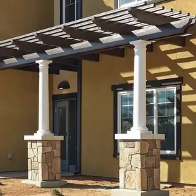 Alumawood pergola with optional columns.