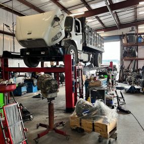 Bild von East Coast Motorworks Diesel Truck & Automotive Repair