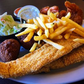 Bild von Beau Legs Fish & Chips