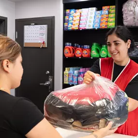 Bild von Speed Queen Laundry Valwood Pkwy