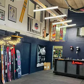 Bild von Alpine Base & Edge - Ski Shop, Boulder