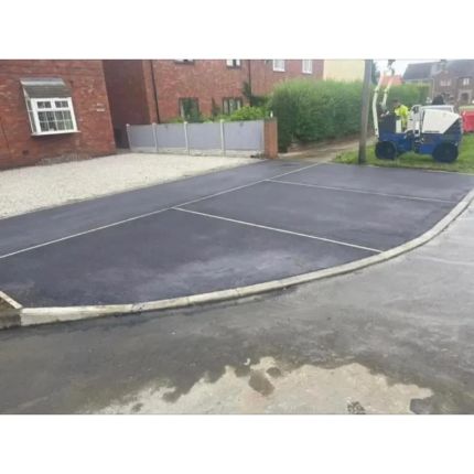 Logo van Driveways and Drop Kerbs