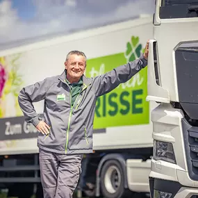 Blumen Risse Fuhrpark an der Zentrale.