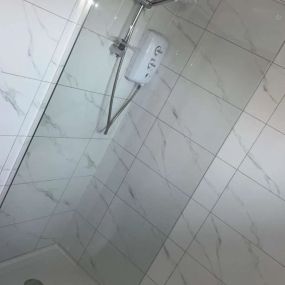 Bild von L.C Tiling and Plumbing Services