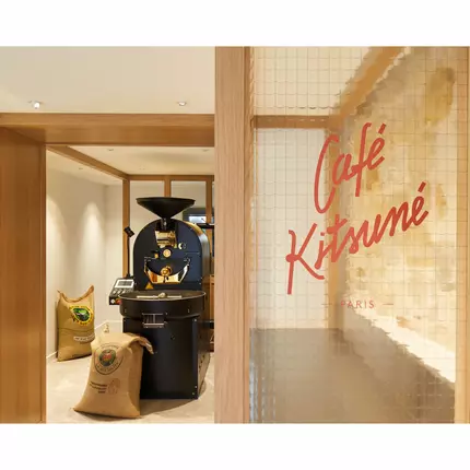 Logotipo de Café Kitsuné Vertbois