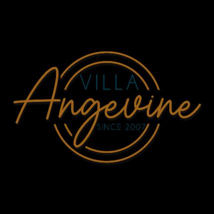 Logotyp från La Villa Angevine