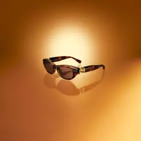Bild von Sunglass Outfitters By Sunglass Hut