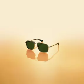 Bild von Sunglass Outfitters By Sunglass Hut