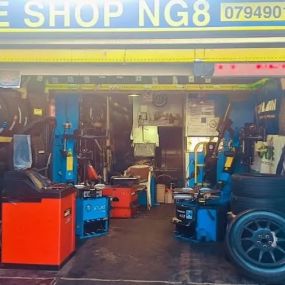 Bild von Tyre Shop NG8 & Mobile Tyre Service