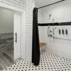 Guest room bath