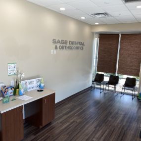 Bild von Sage Dental of Eastside Orlando (formerly Avalon Commons)