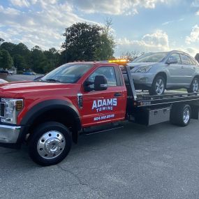 Bild von Adams Towing Service