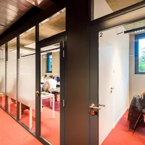 Bild von PROPER Languages SA