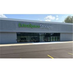 Alternate Beauty Image - Extra Space Storage at 5350 Davison Rd, Burton, MI 48509