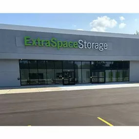 Alternate Beauty Image - Extra Space Storage at 5350 Davison Rd, Burton, MI 48509