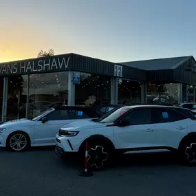 Evans Halshaw Fiat Mansfield Exterior