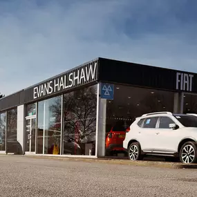 Evans Halshaw Fiat Mansfield Exterior