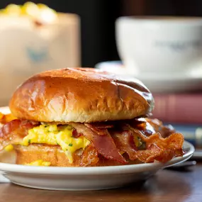 Breakfast sandwich