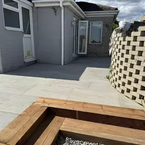 Bild von Inside Out Building & Landscaping Solutions Ltd