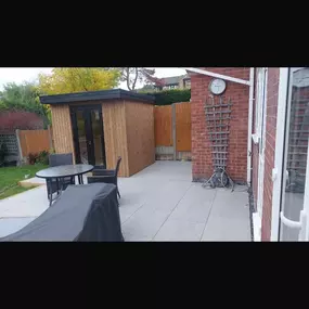 Bild von Inside Out Building & Landscaping Solutions Ltd