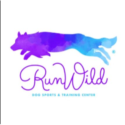 Logo de Run Wild Dog Sports & Training Center