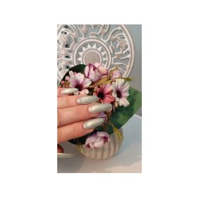 Bild von Beauty in Hands Naildesign Inh. Birgit Kanetidis