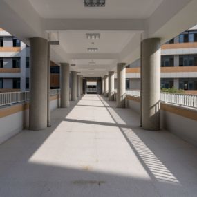 We have the expertise to pour elevated concrete for balconies and breezeways.