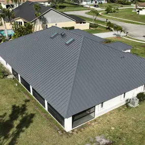 Bild von Total Roofing Systems The Metal Roof Experts