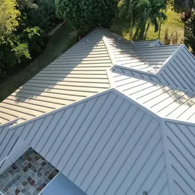 Bild von Total Roofing Systems The Metal Roof Experts