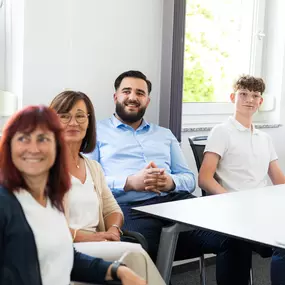 Individuelle Beratung - AXA Versicherung ABSOLUT Finanz GmbH & Co. KG - Kfz-Versicherung  in  Krumbach