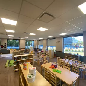 A preschool classroom at New Horizon Academy West Des Moines.