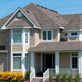 OUR TEAM MAKES IT EASY TO GET A ROOF ESTIMATE FOR REPAIR, MAINTENANCE, AND INSTALLATION SERVICES.