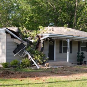 STORM DAMAGE DOESN’T HAVE TO BE DISASTROUS WHEN YOU TRUST OUR ROOFING COMPANY.