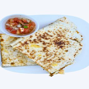 Brisket Quesadillas w/Fresh Pico
Slow Roasted Brisket, Dairy-Free Cheese, Caramelized Onions, GF Wrap w/Fresh Pico