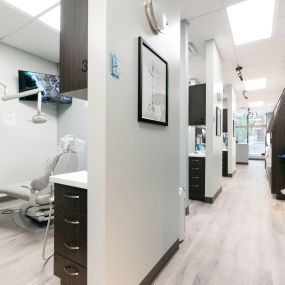 Bild von Secure Dental—Foster Ave.