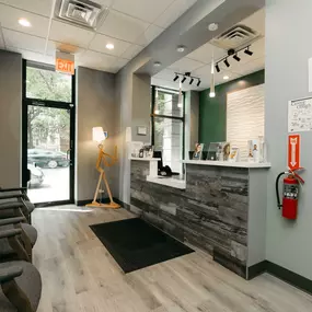 Bild von Secure Dental—Foster Ave.