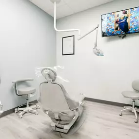 Bild von Secure Dental—Foster Ave.