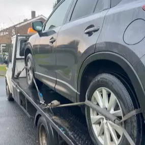 Bild von Elmwood Recovery's 24/7 Roadside Assistance