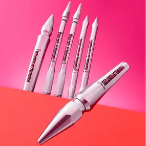 Bild von Benefit Cosmetics Brow Bar Counter