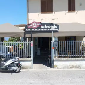 Bild von CoinFlip Bitcoin ATM - La Bettola Bar Tabacchi Ricevitoria (Porta a Mare)