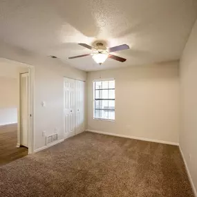 Unfurnished bedroom
