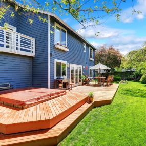 Bild von Gibson Fence and Deck