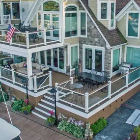 Bild von Woodland Deck Company