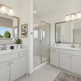 Midtown GP Model Owner's Bath